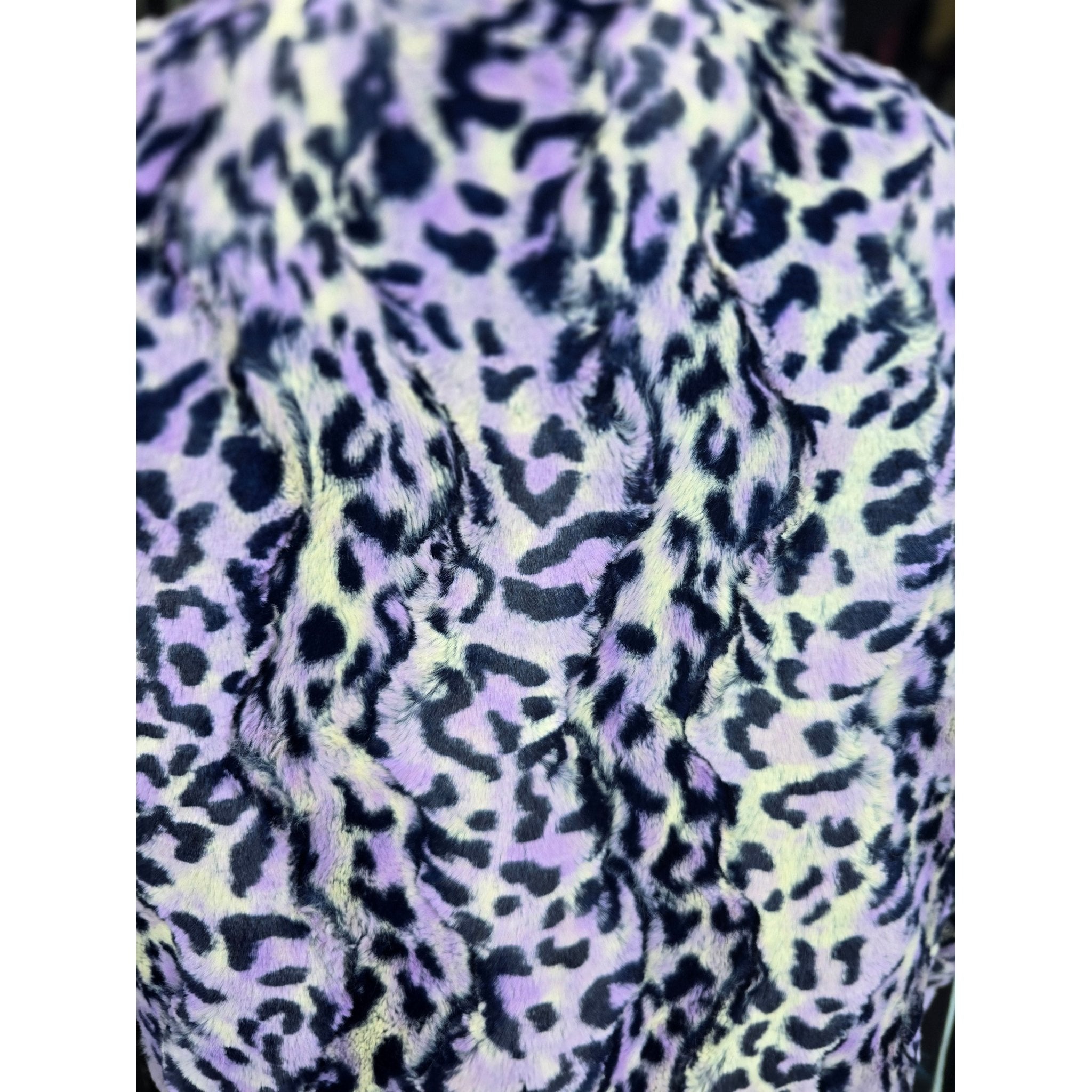 Vaporwave Cheetah Yeti Coat - Kimono Dave