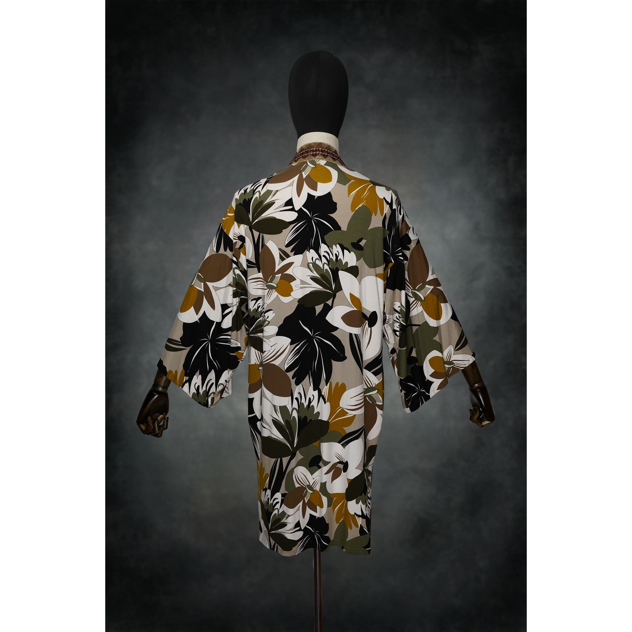 Earth Bloom Stretch Knit Kimono - Kimono Dave