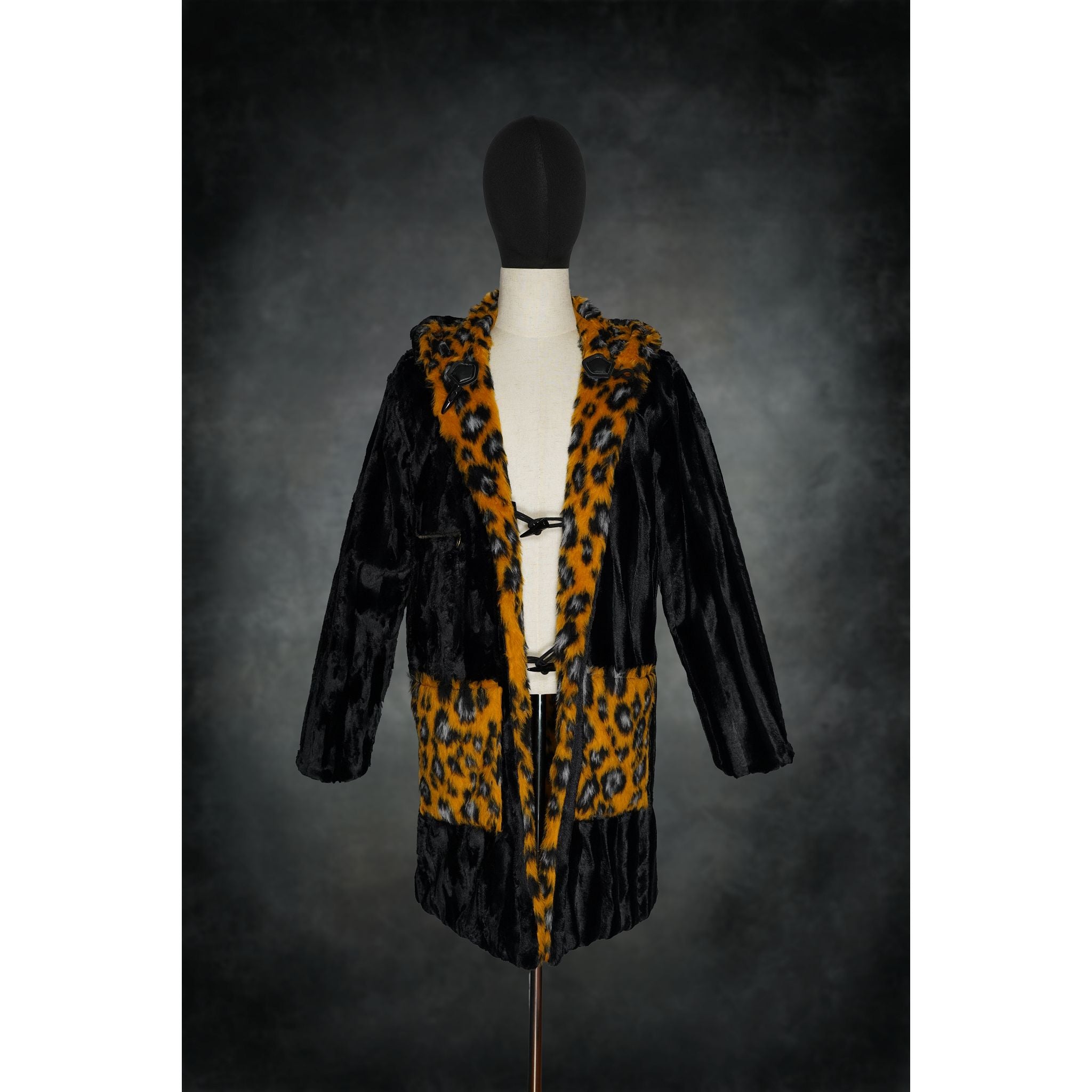 Spotted Lynx Coat - Kimono Dave