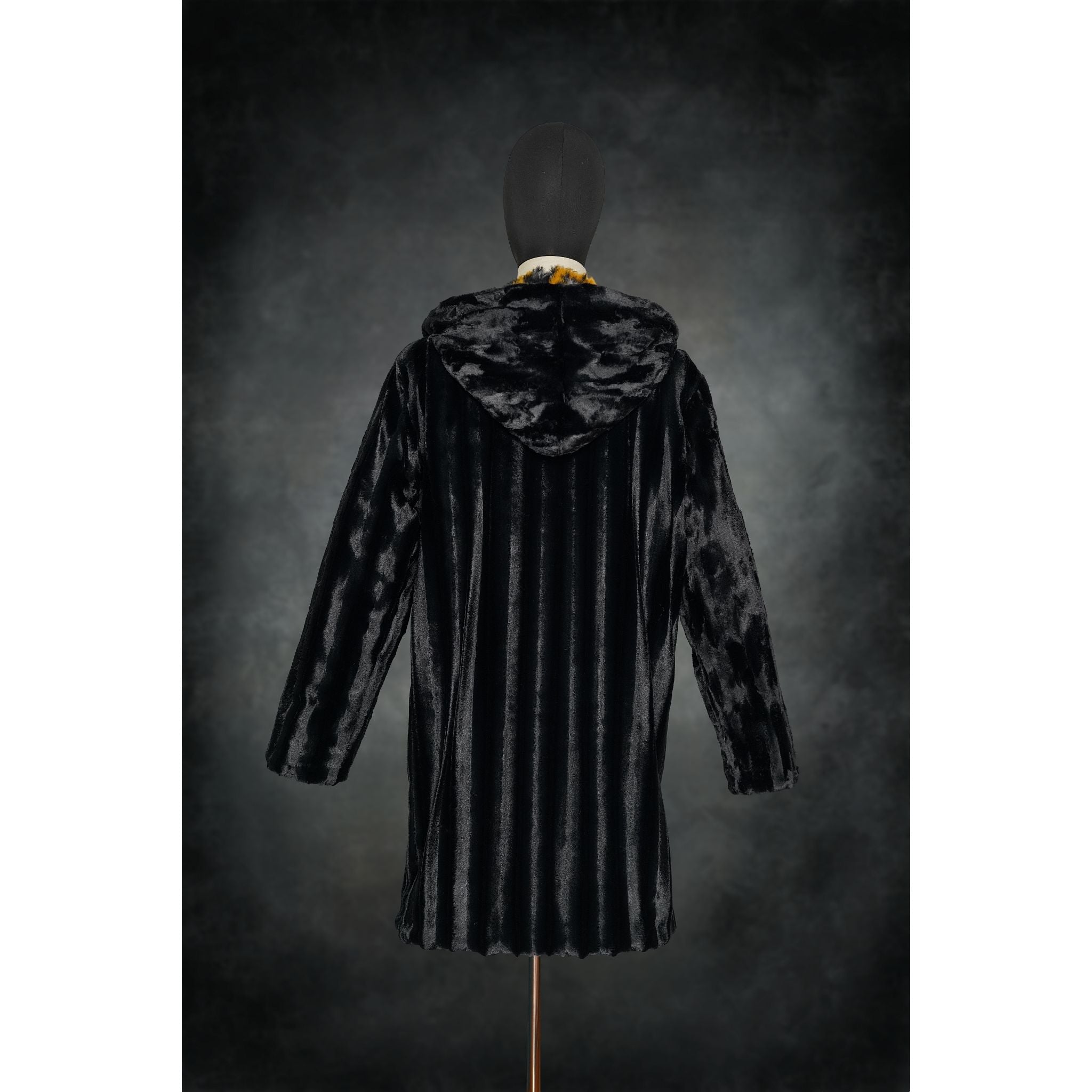 Spotted Lynx Coat - Kimono Dave